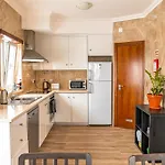 Donothing House - - Baleal