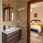 Donothing House - - * Baleal